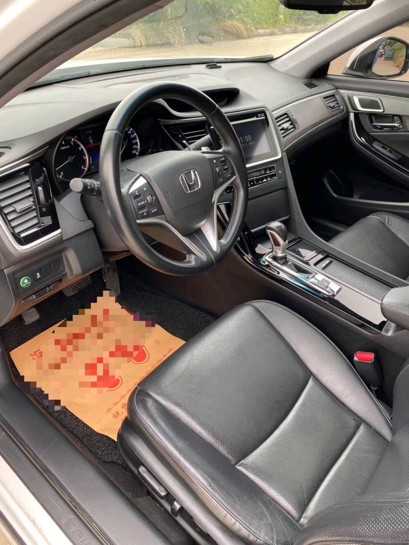 徐州17年本田思铂睿6