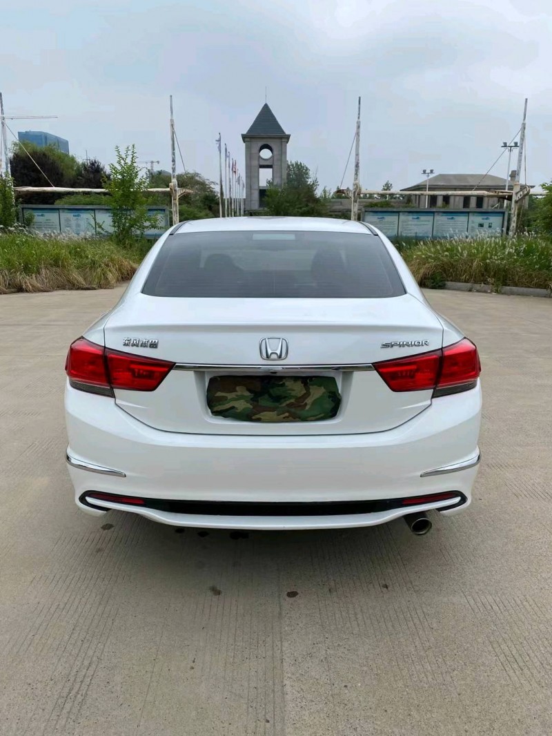 徐州17年本田思铂睿9