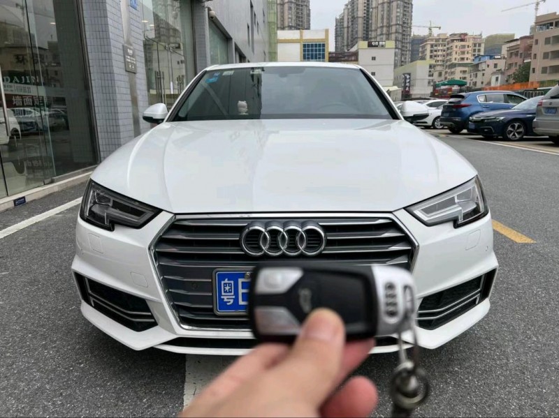 廣州18年奧迪A4L1