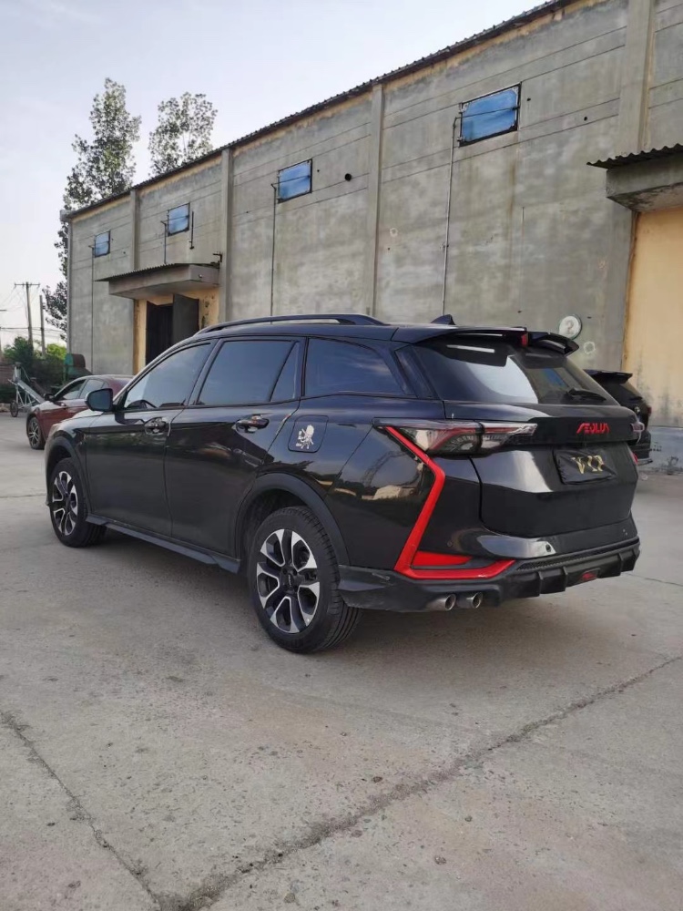 青岛22年东风奕炫6