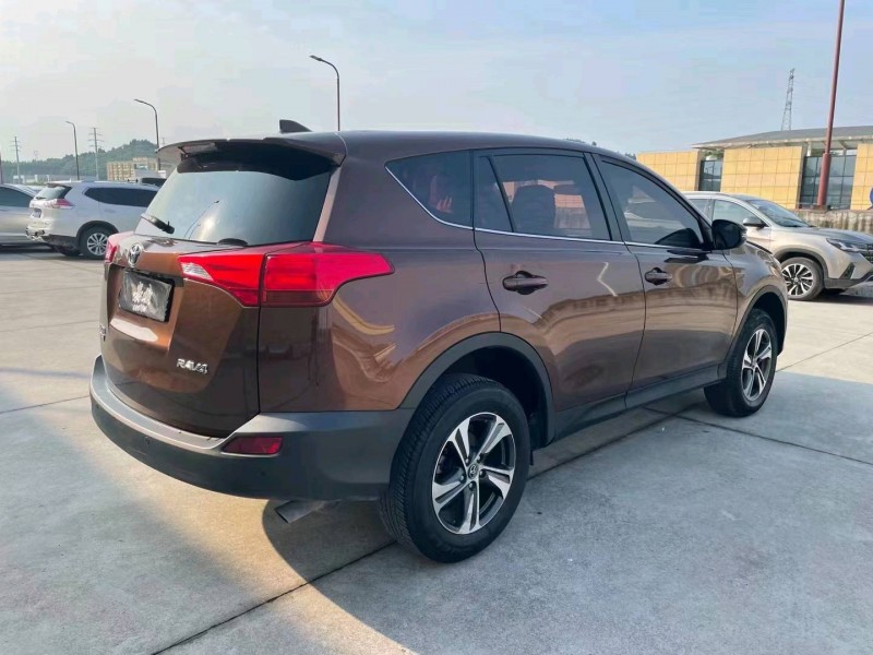 北京16年丰田RAV46