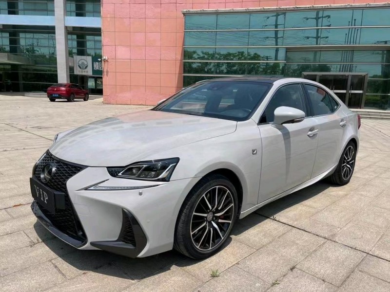 盐城18年雷克萨斯IS3