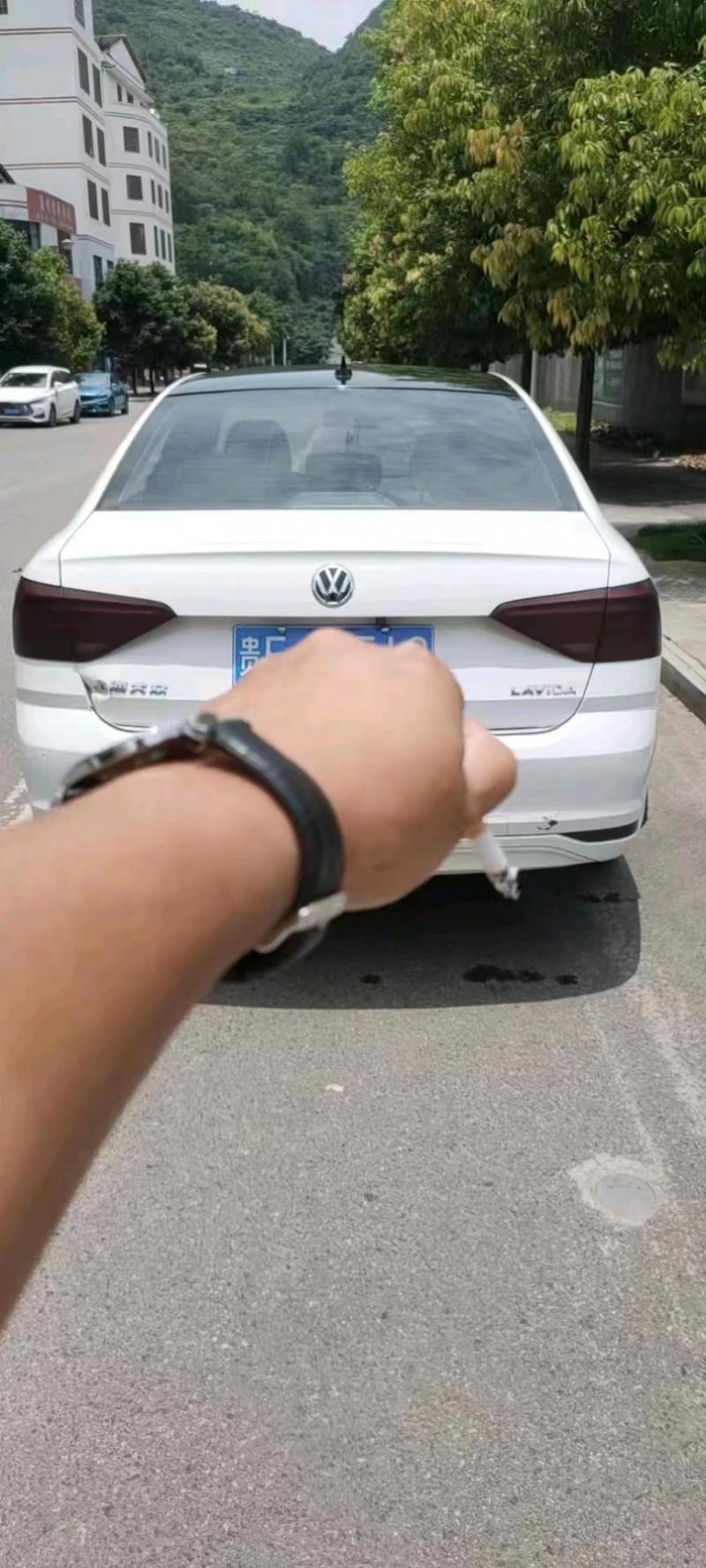 黔西南16年大眾朗逸3