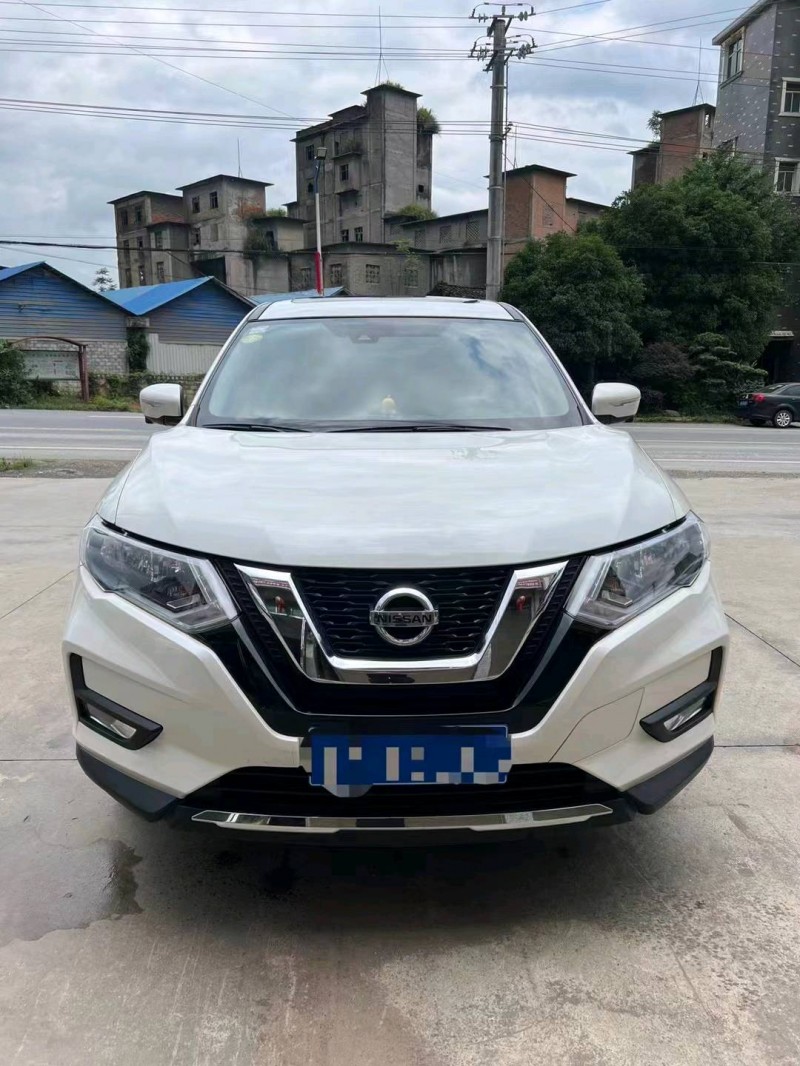 佛山20年日產奇駿1