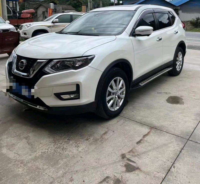 佛山20年日產奇駿3