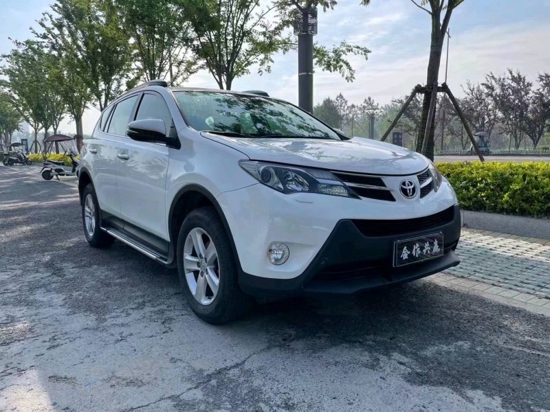 連云港13年豐田RAV42