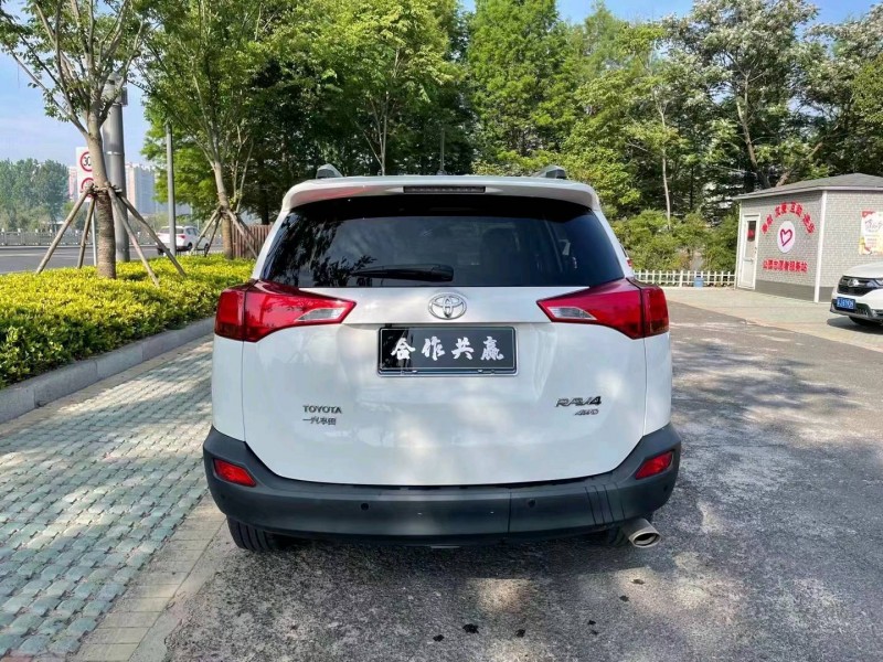 連云港13年豐田RAV46