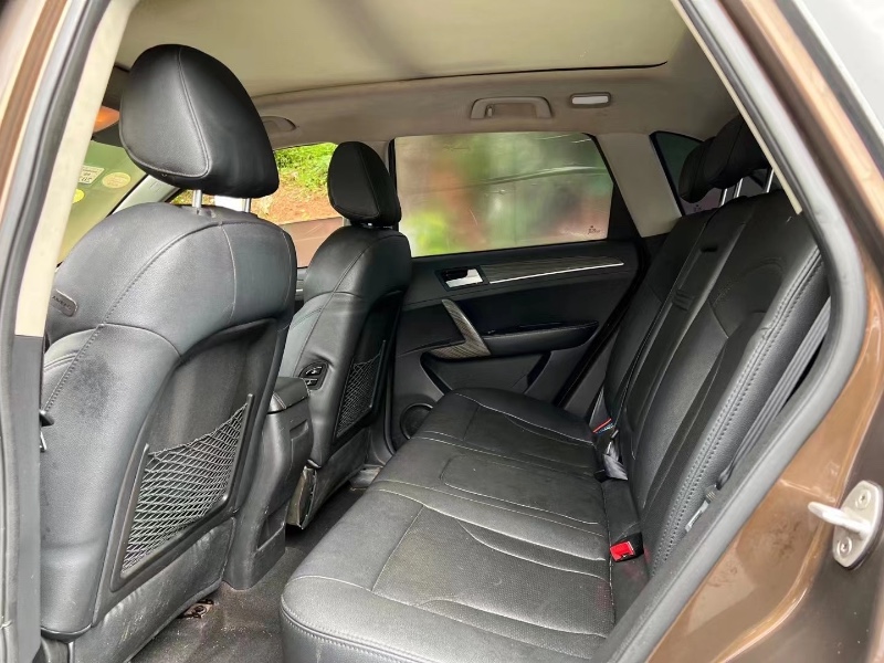 邵阳16年众泰T6006