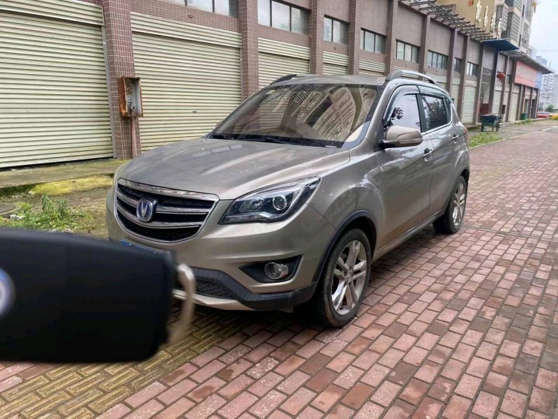 岳陽17年長安汽車CS353