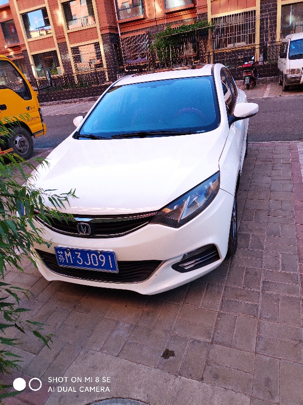 呼和浩特15年長安汽車逸動3