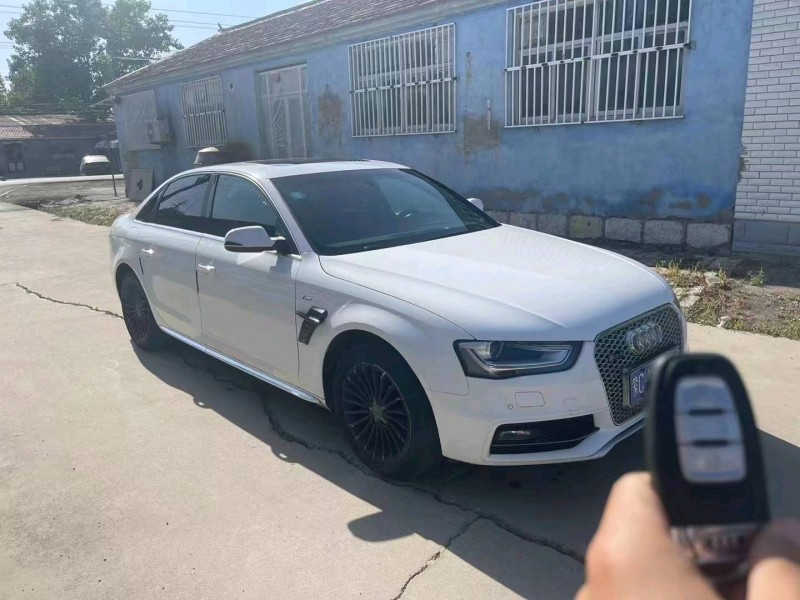 天津16年奧迪A4L2