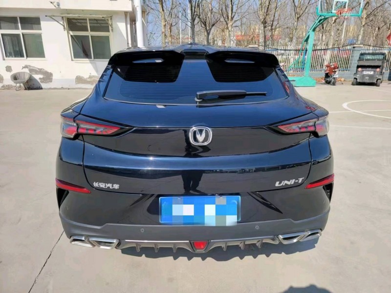 聊城20年長安汽車UNI-T1