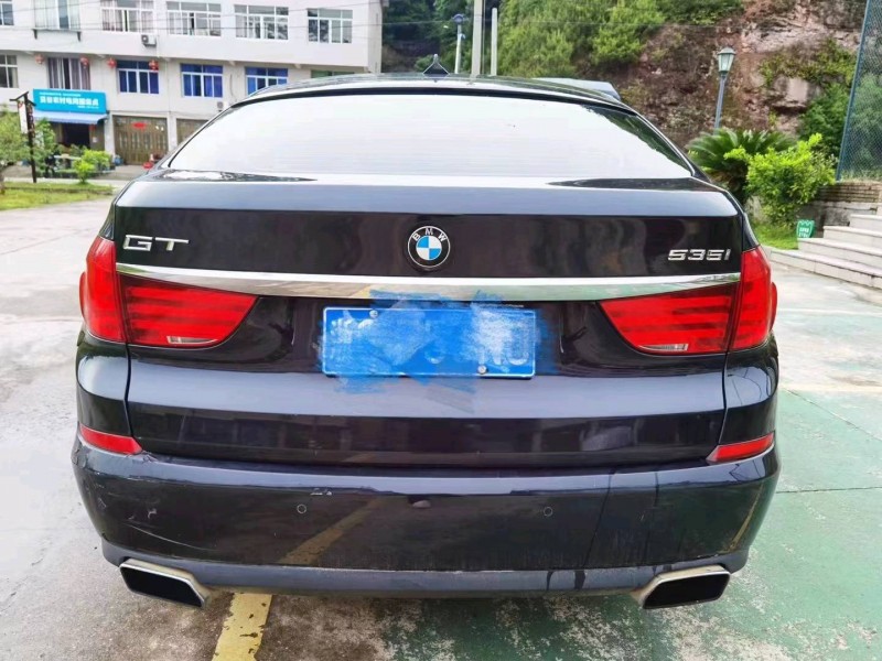 北京13年宝马5系GT2