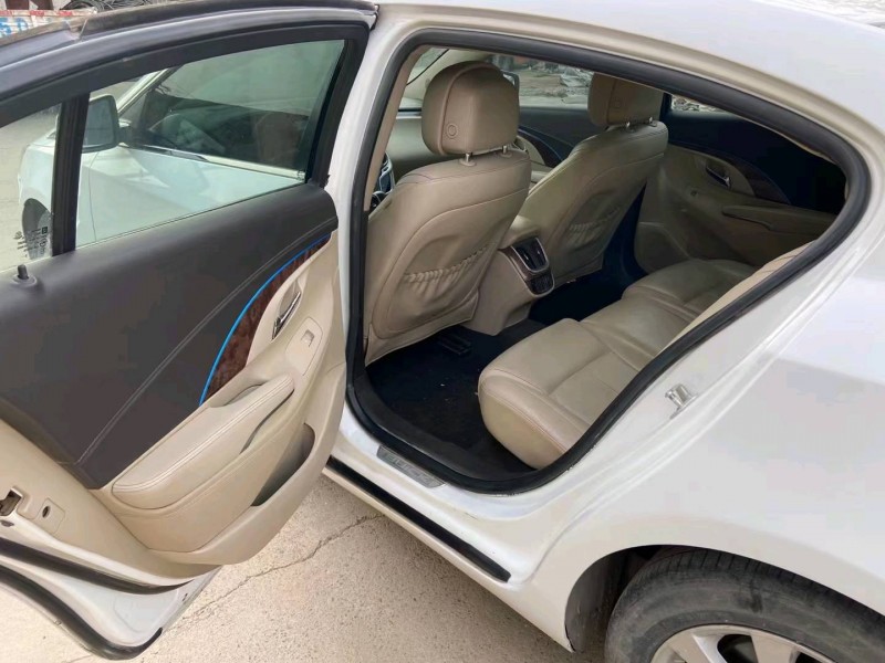 徐州13年别克君越7