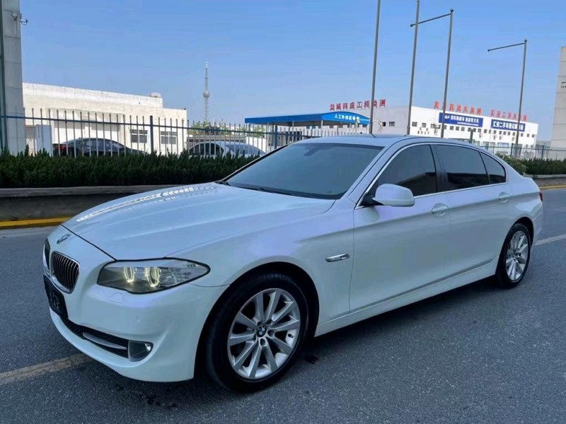 盐城13年宝马5系3
