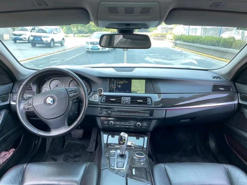 盐城13年宝马5系6