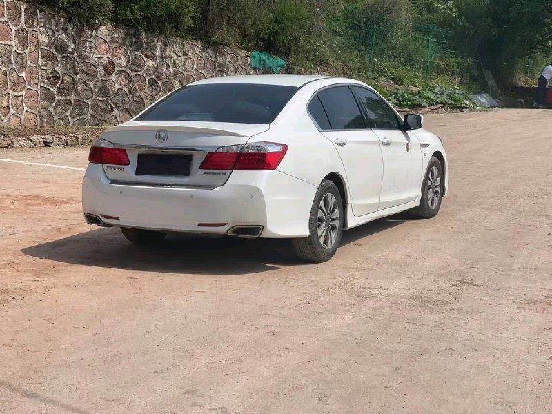 北京14年本田雅阁5