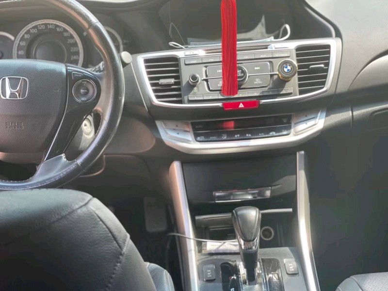 北京14年本田雅阁6