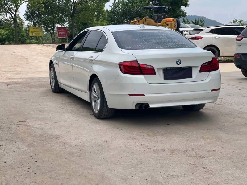 北京12年宝马5系7