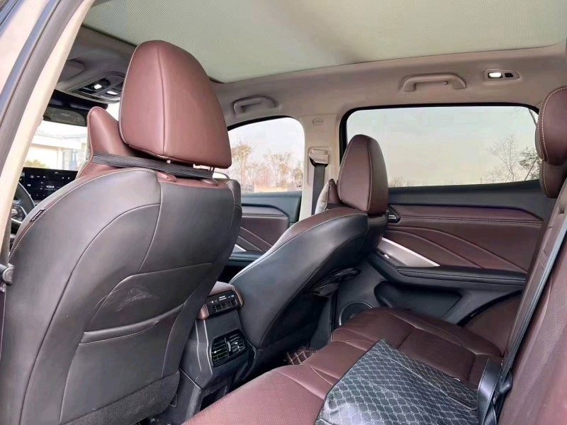 安陽20年長城汽車WEY VV67