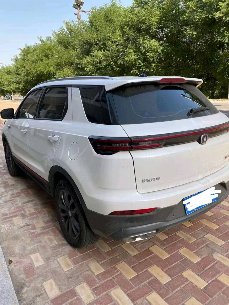 咸陽21年長安汽車CS558