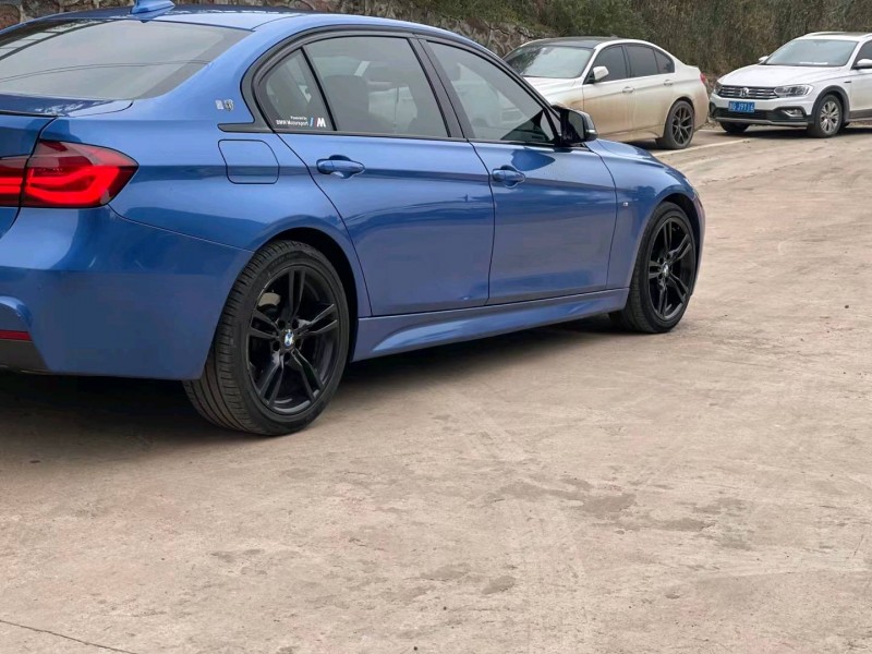 北京16年宝马3系2