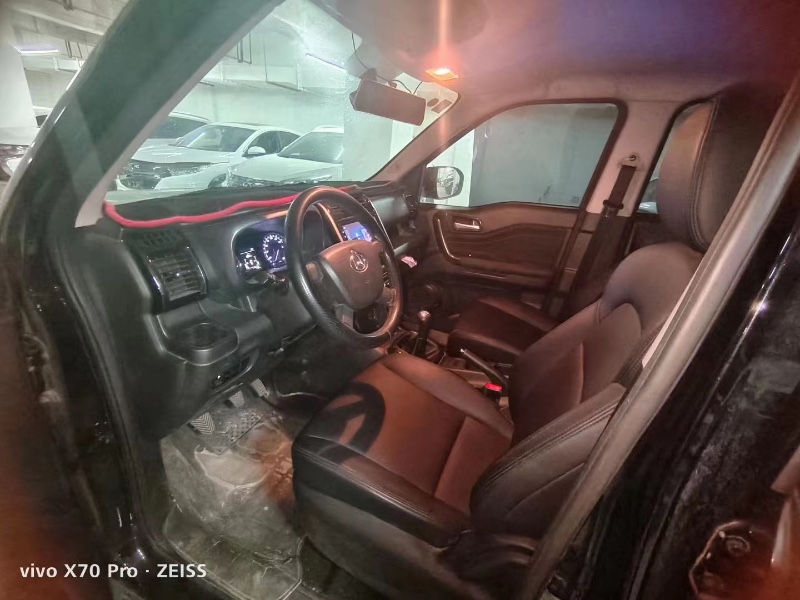 貴陽19年長安汽車歐尚6