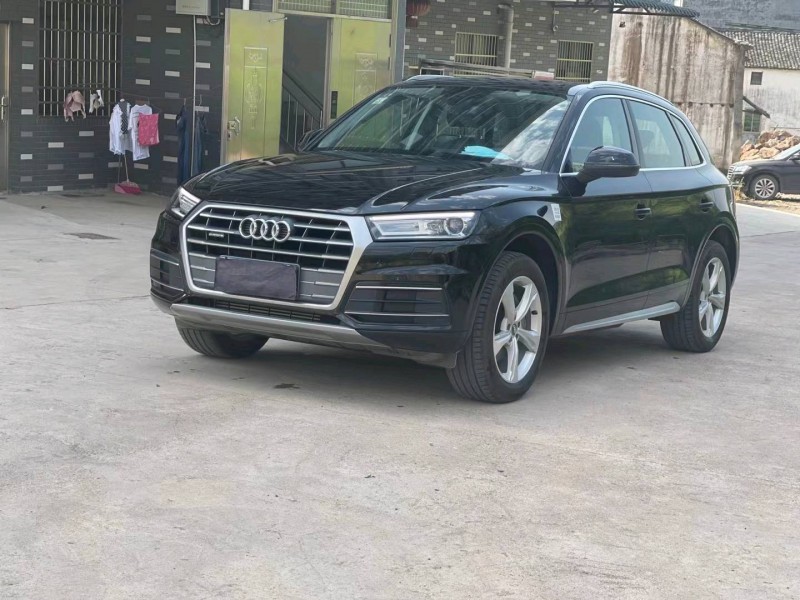 北京21年奥迪Q58