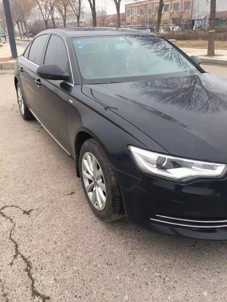 青岛13年奥迪A67