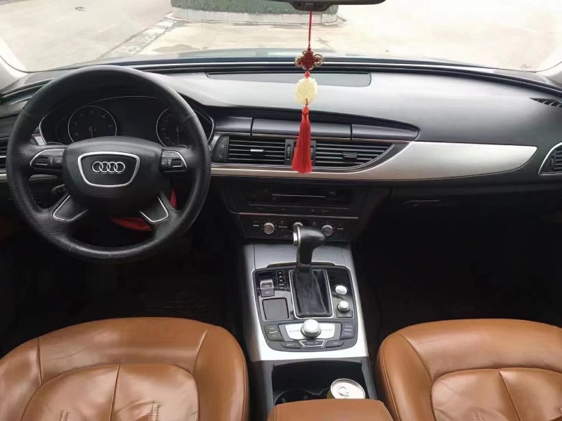 青岛13年奥迪A63