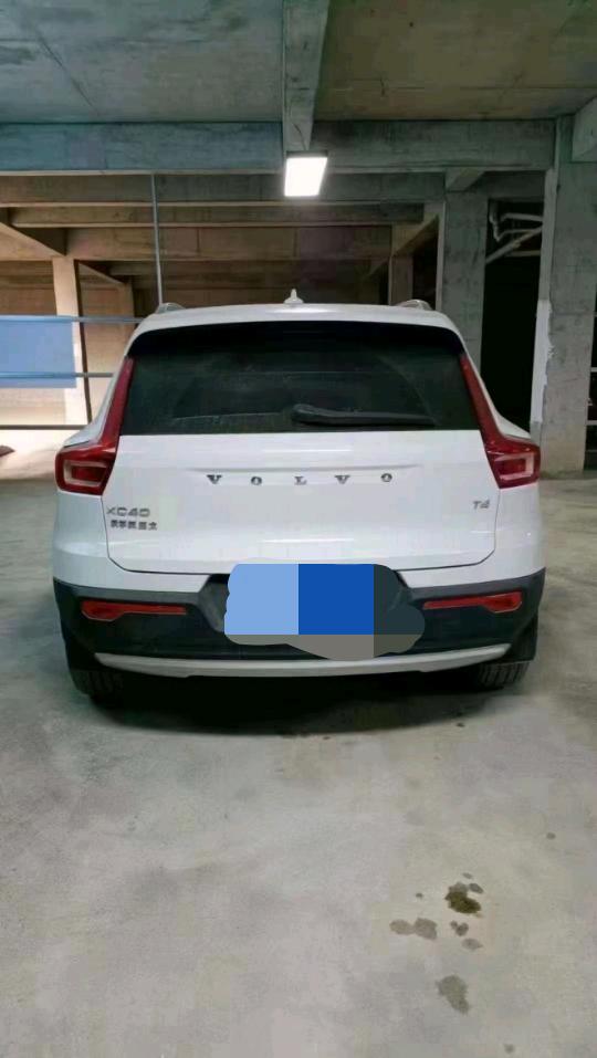 銅仁20年沃爾沃XC405
