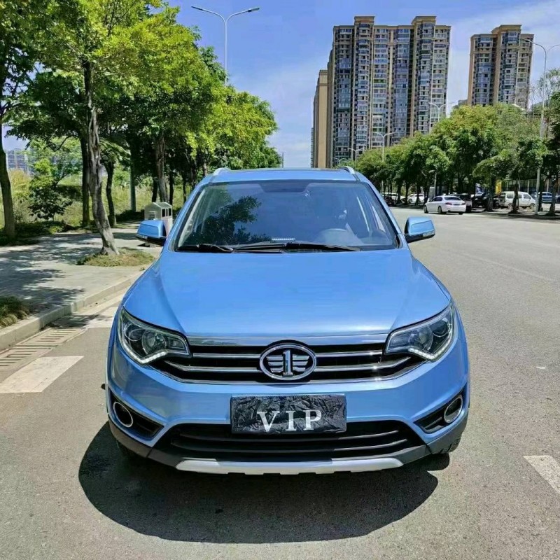 黔西南18年一汽森雅R71