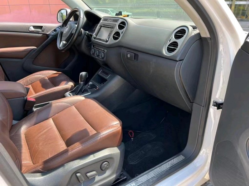 盐城16年大众途观6