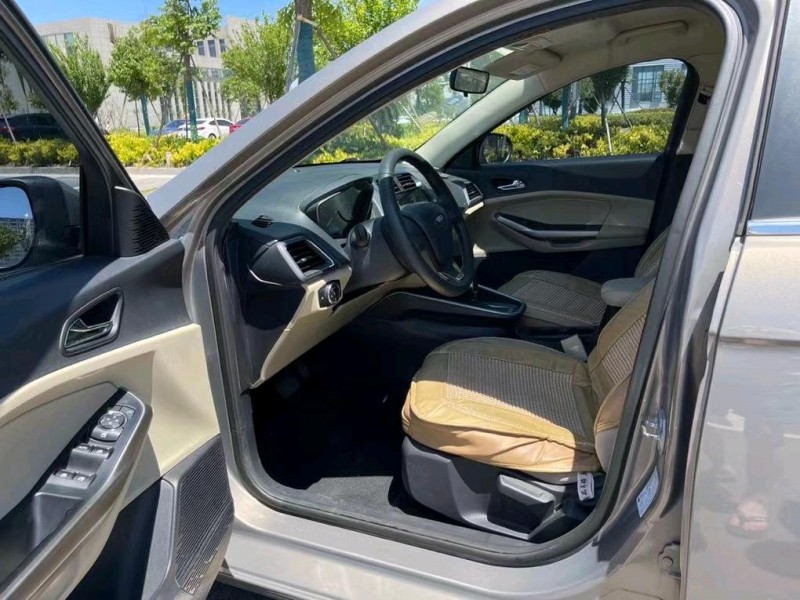 盐城17年福特福睿斯4