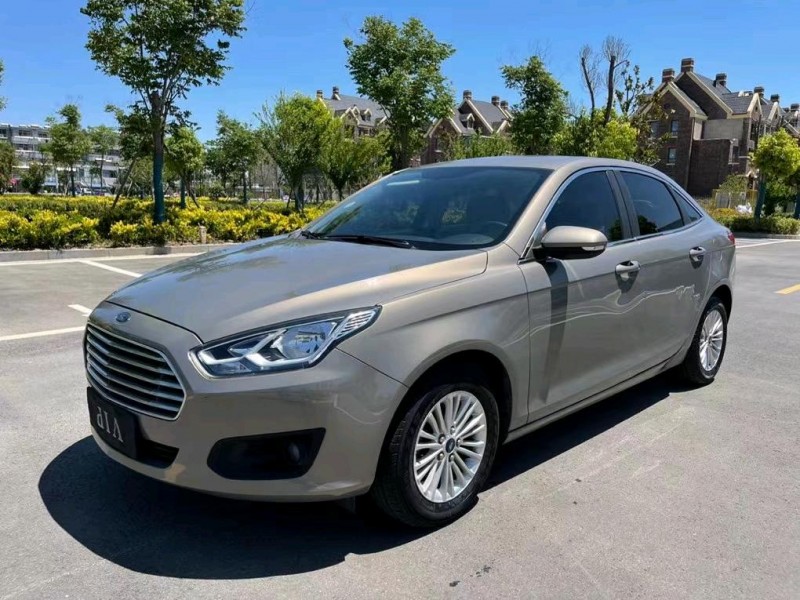 盐城17年福特福睿斯3