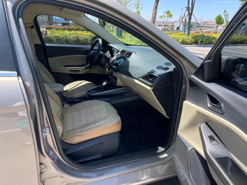 盐城17年福特福睿斯6