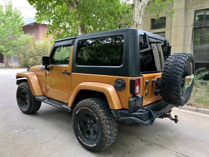 煙臺14年Jeep牧馬人3