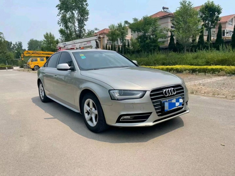 烟台15年奥迪A4L7
