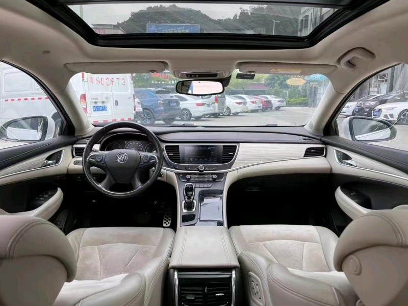 东莞17年别克君越5