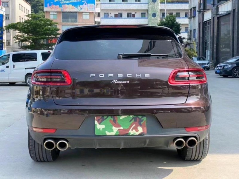 東莞18年保時捷Macan1