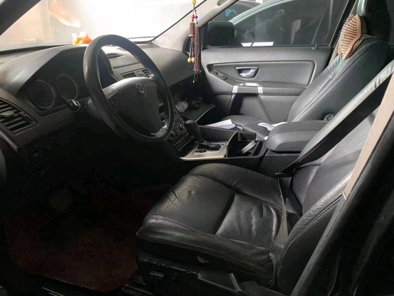 黔西南13年沃爾沃XC905