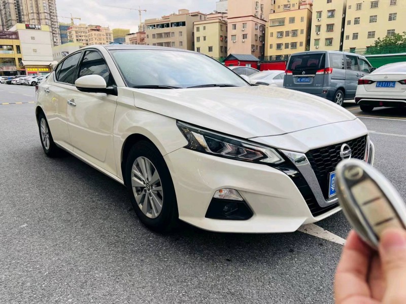 廣州20年日產天籟3