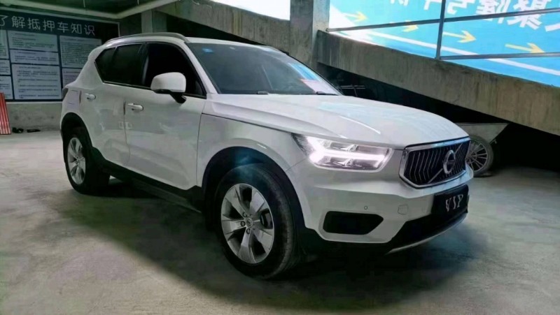 銅仁20年沃爾沃XC403