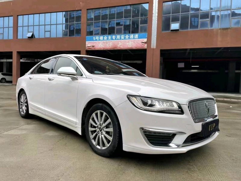 銅仁18年林肯MKZ3