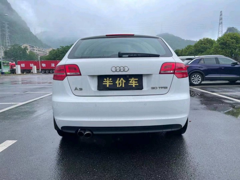 重慶13年奧迪A32