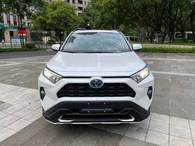嘉興22年豐田RAV4榮放1