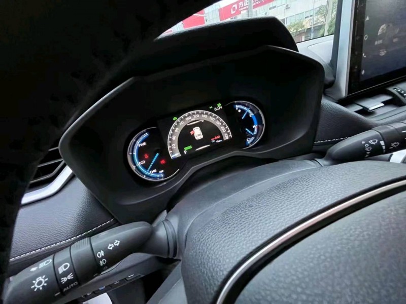 嘉興22年豐田RAV4榮放2