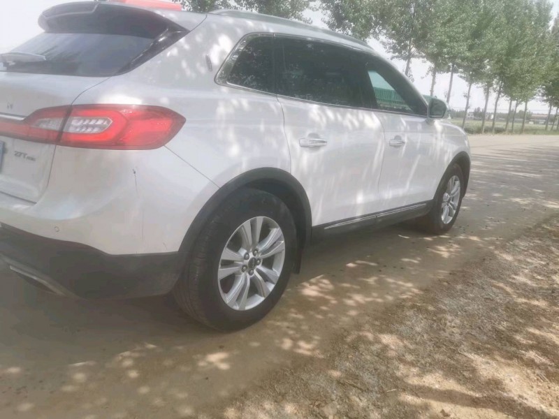 東營18年林肯MKX4