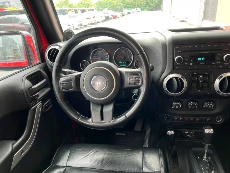 廣州12年Jeep牧馬人6