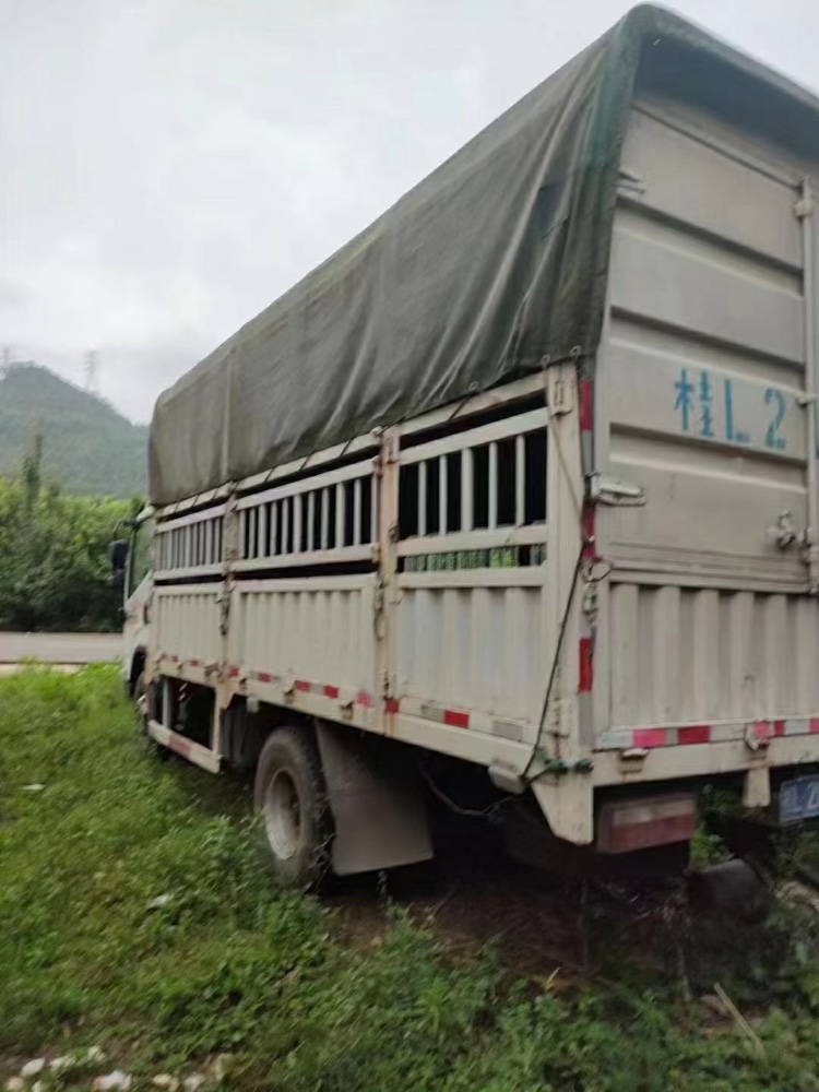 貴陽19年解放解放卡車3